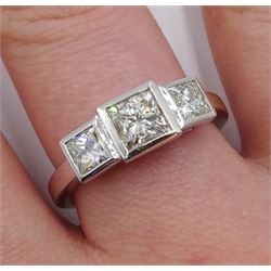 18ct white gold three stone princess cut diamond ring, hallmarked, total diamond weight approx 1.60 carat