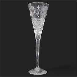 Stuart crystal 'Beaconsfield' pattern drinking glasses comprising twelve wine glasses and four champagne flutes (16)