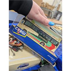 Corgi Toys diecast vehicles, including Chitty Chitty Bang Bang, Daimler, Rolls Royce 1912, Applebys Coach 91911 and a collection of other diecast vehicles