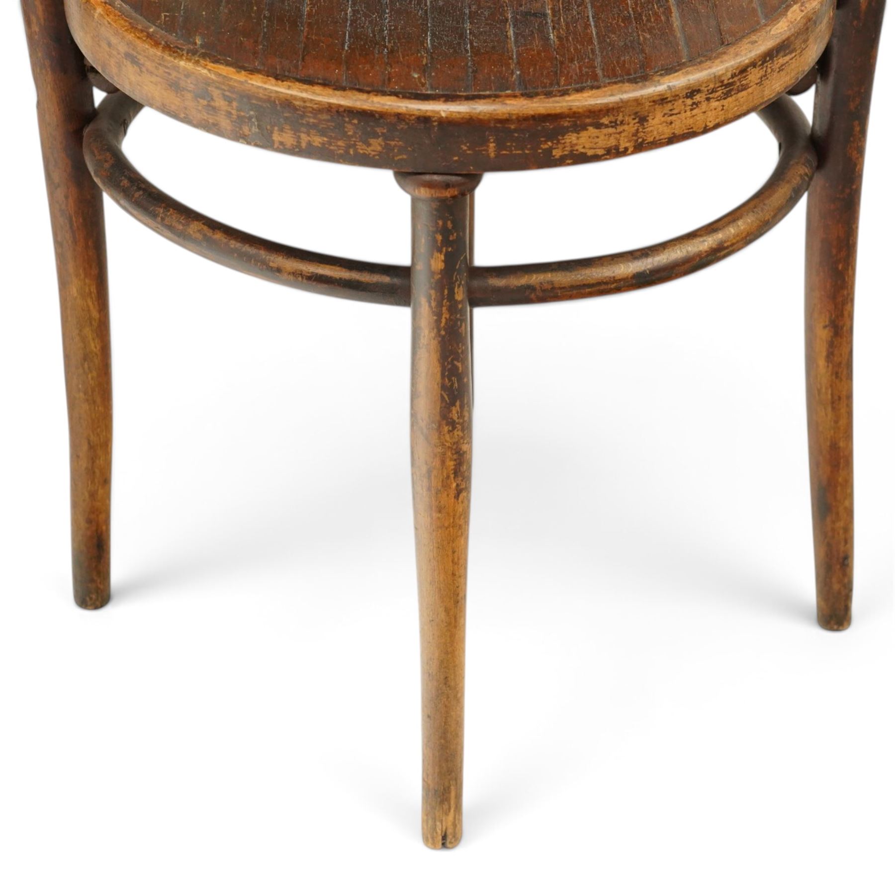 Fischel - Set of six early 20th century Czech Republic bentwood bistro chairs, with continuous hoop back, circular seat on tapering supports united by a stretcher