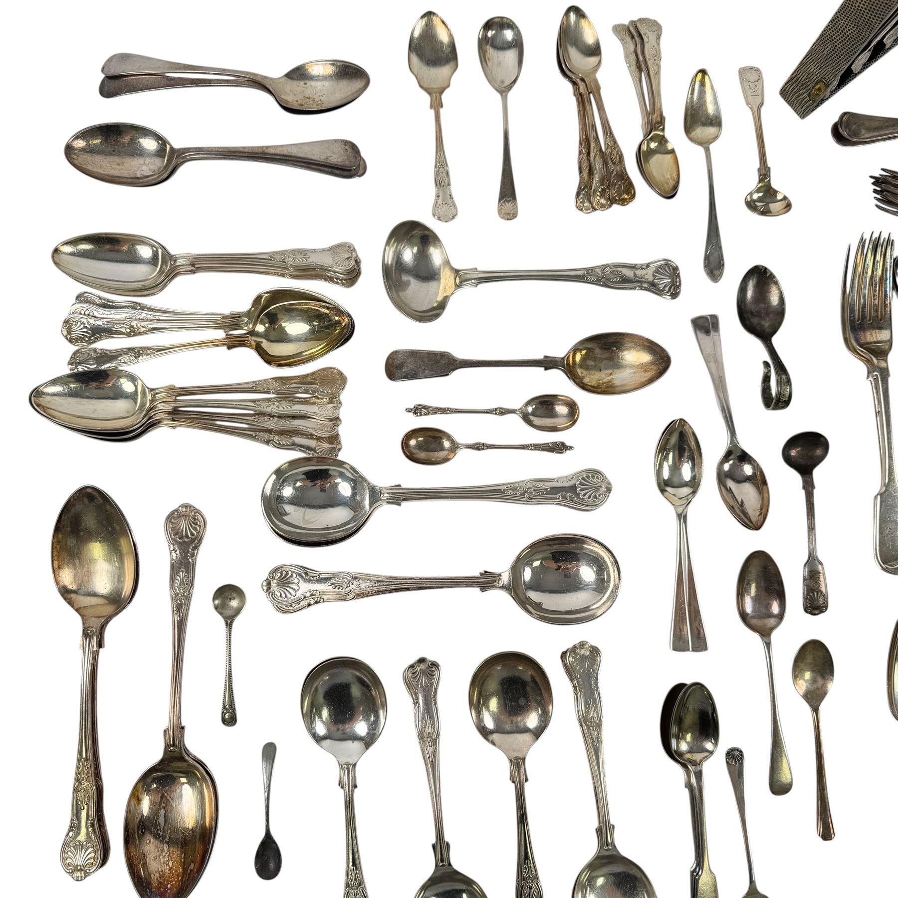 Silver plated cutlery, including Kings pattern cutlery, Voluto fish servers, ladle, etc