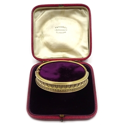  Victorian 15ct gold hinged bangle in original box 18.9gm  