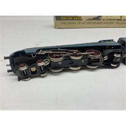 Wrenn '00' gauge - Class A4 4-6-2 steam locomotive 'Mallard' in LNER blue No.4468; boxed; and Refrigerator Van Eskimo Foods; boxed (2)