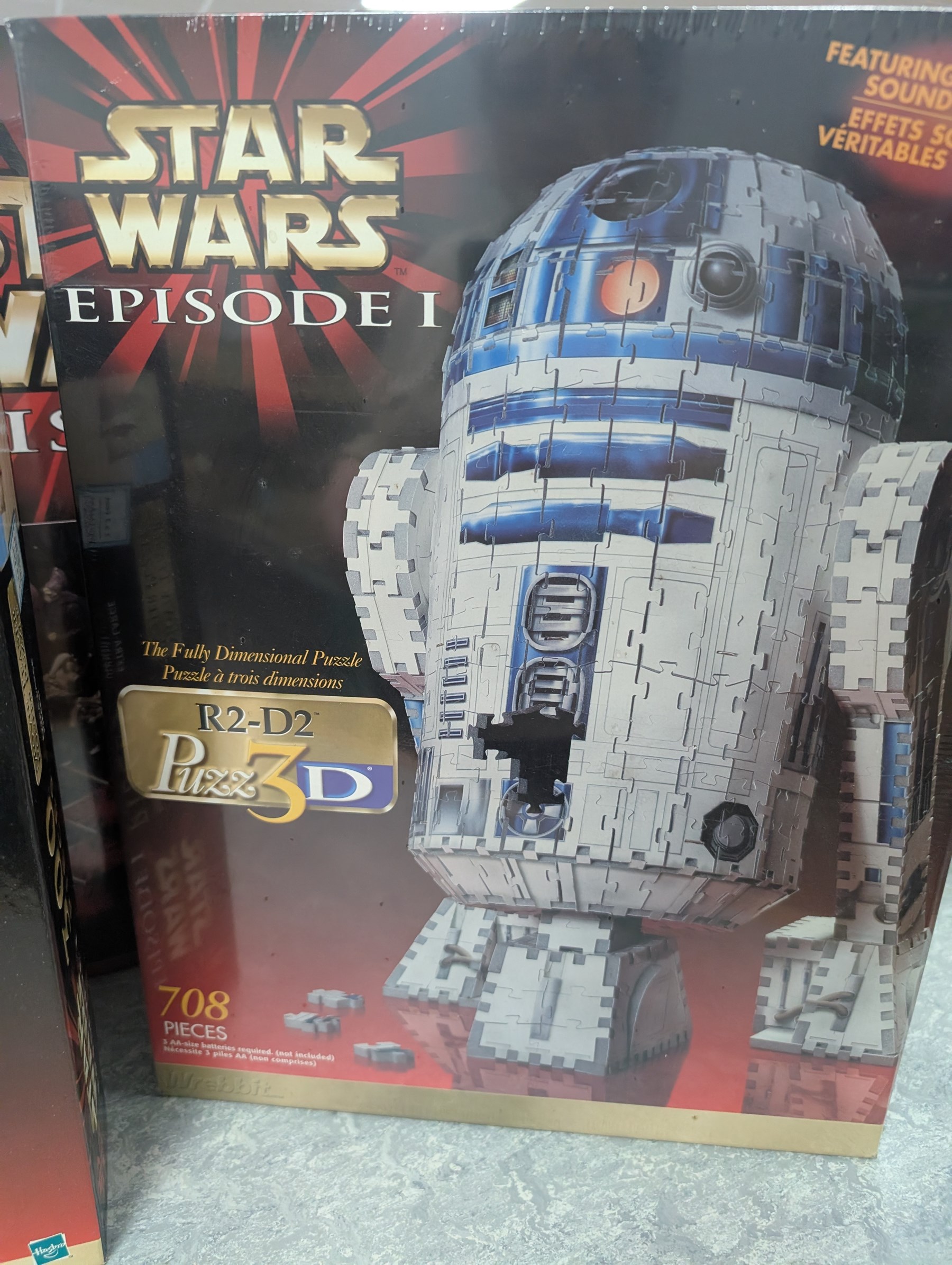 Star Wars collectables, including Neca General Grievous cookie jar,R2-D2 telephone, Episode I chess set, puzzle, Darth Vader back pack and two money boxes