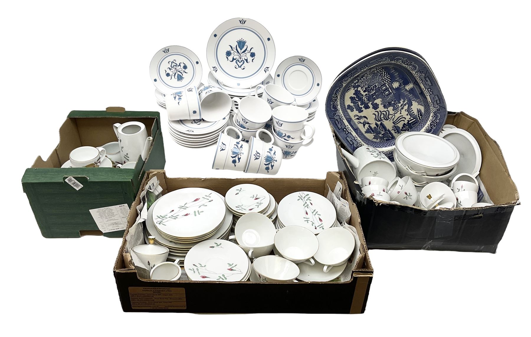 Royal Worcester Evesham pattern teawares, Noritake part tea service decorated in the 'Progression Blue Haven' pattern, together with Seltmann Weiden Bavaria tea and dinner wares, and two blue and white platters