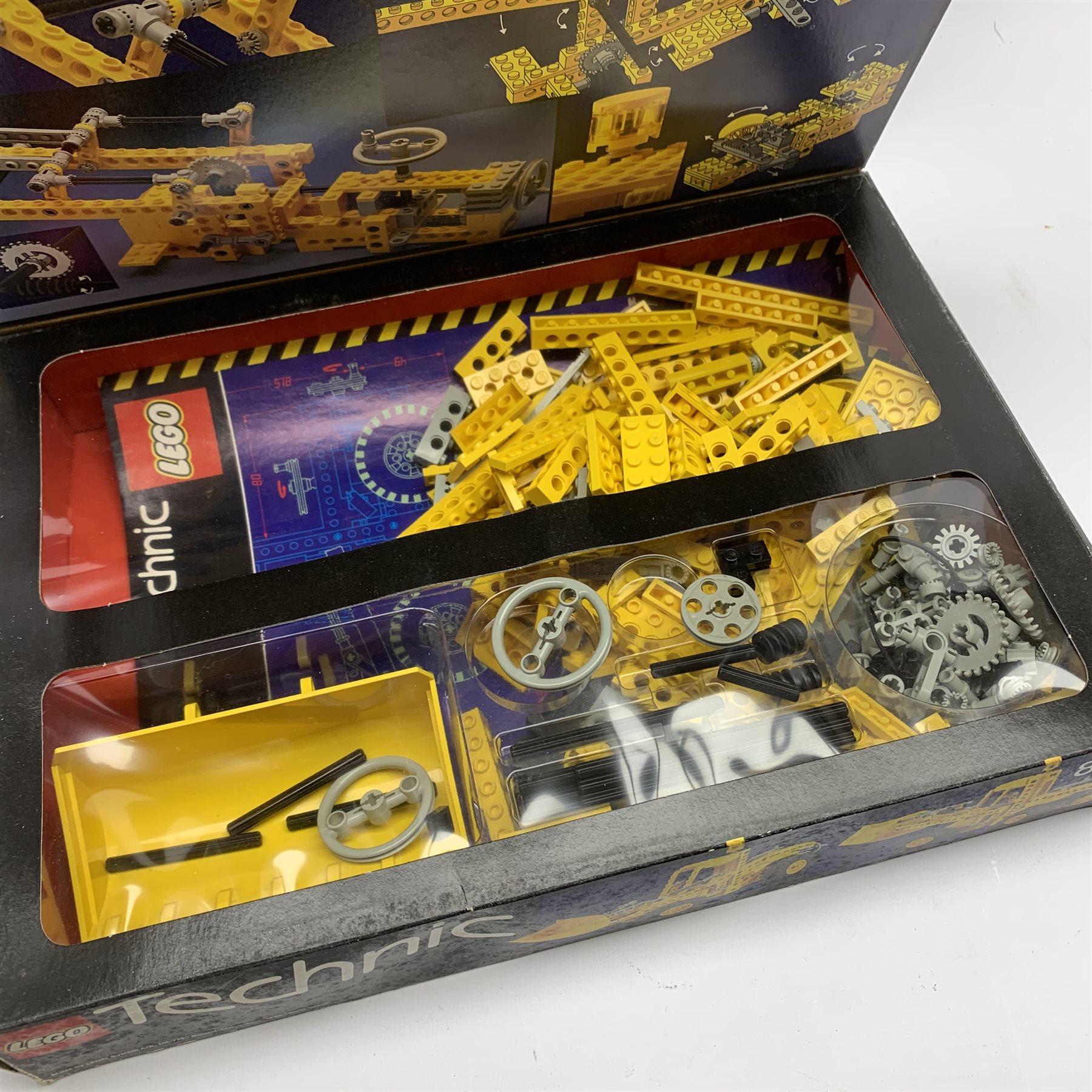 Lego Technic - three sets Nos. 8853, 8854 and 8862, all boxed (3)