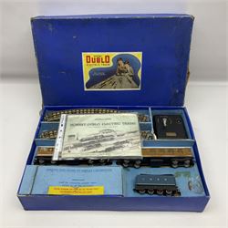 Hornby Dublo - 3-rail EDP1 electric train set with Class A4 4-6-2 locomotive 'Sir Nigel Gresley' No.7 and tender in LNER Blue, two teak effect passenger coaches; quantity of track and controller; in fitted box with locomotive cover and paperwork