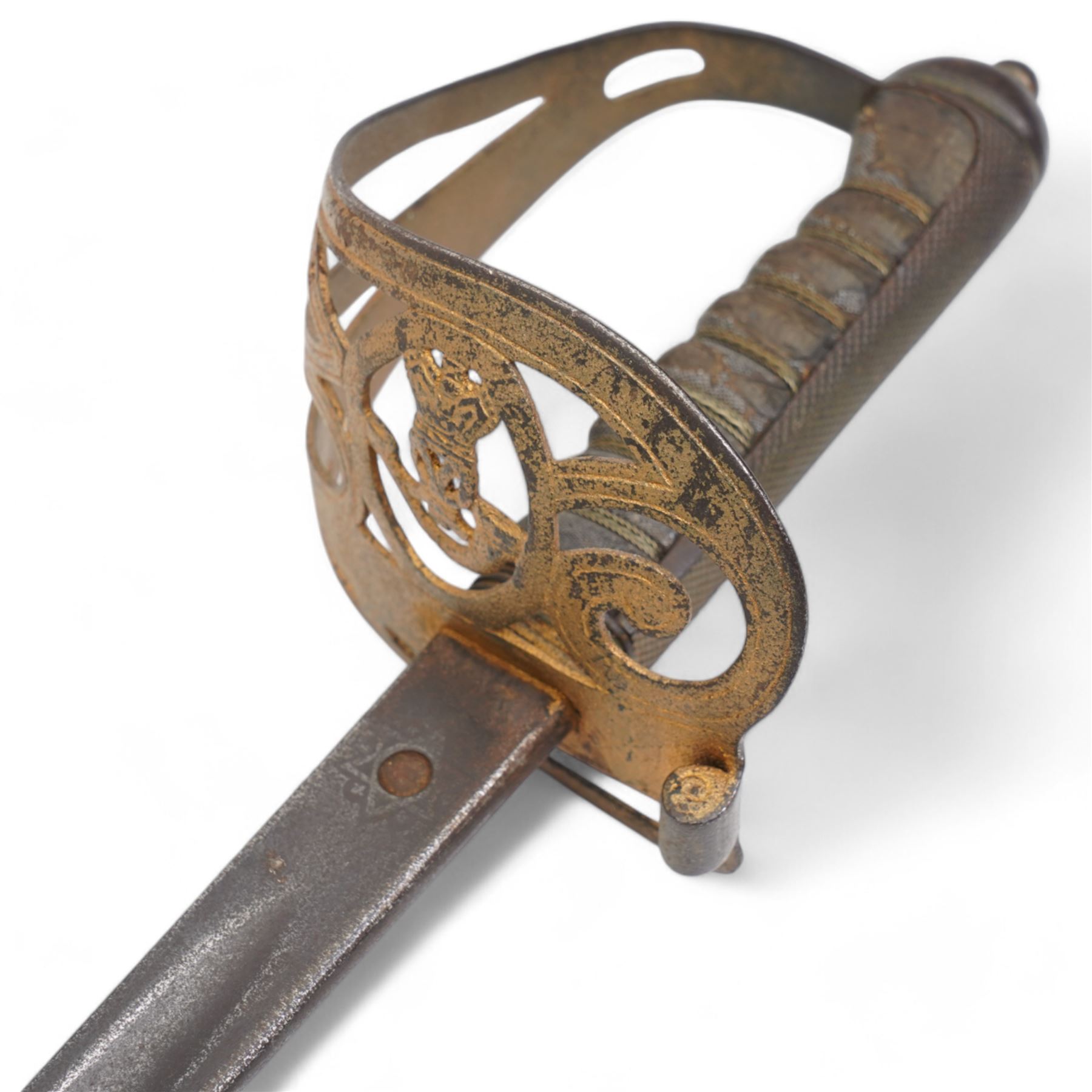 Victorian Rifle Volunteers officers sword with engraved blade, pierced hilt and wire wound grip with steel scabbard, blade length 82cm