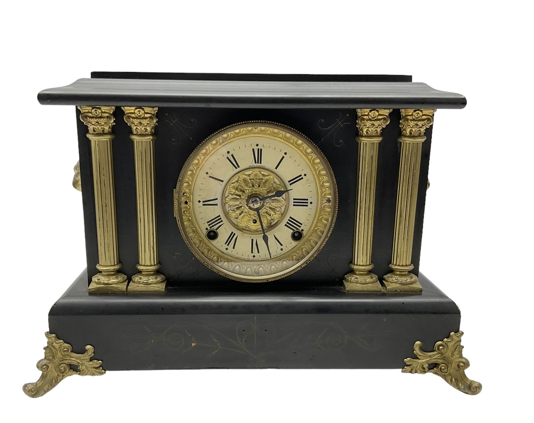 Seth Thomas - American late 19th century 8-day  mantle clock in a wooden case striking the hours on a gong and the half hours on a bell. With pendulum and key. 