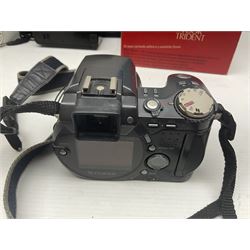 Collection of cameras, including Nikon F401 AF camera body, serial no 2111407, with Sigma Zoom Master 1:3.5-4.5 f=35-70mm lens, Fujifilm camera body etc 