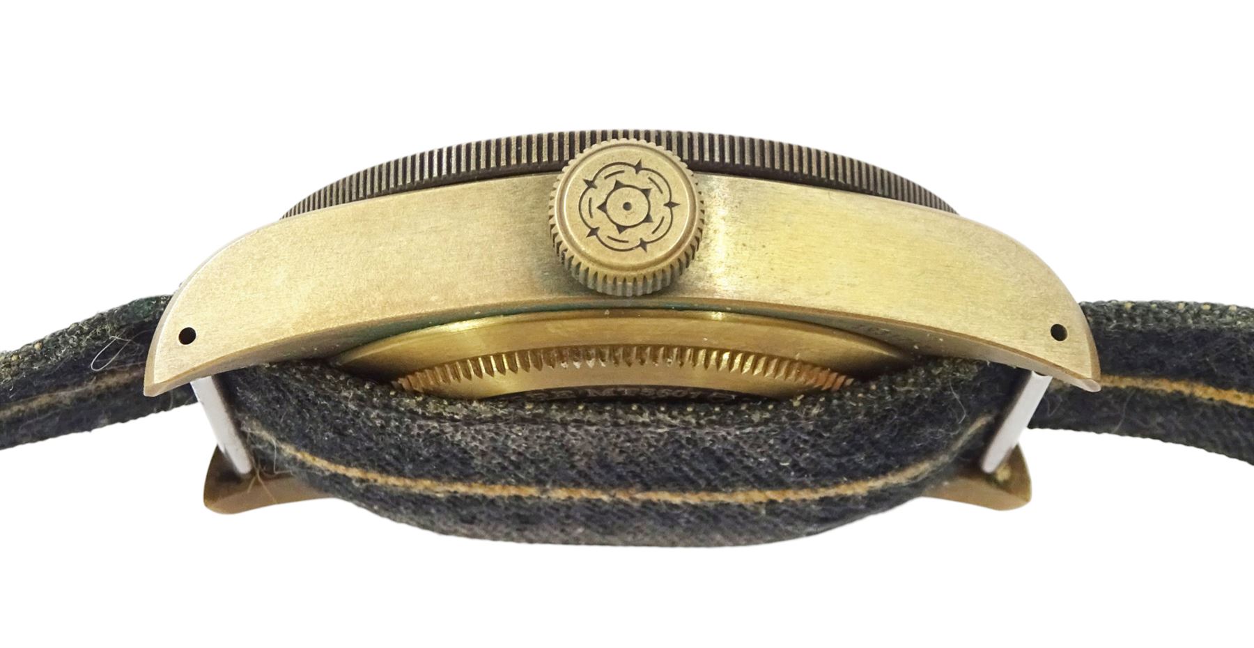 Tudor Heritage Black Bay Bronze gentleman's automatic chronometer wristwatch, Ref. 79250BA, Cal. MT5601, slate grey dial with unidirectional rotating bezel, on fabric strap, boxed with guarantee card dated 2019