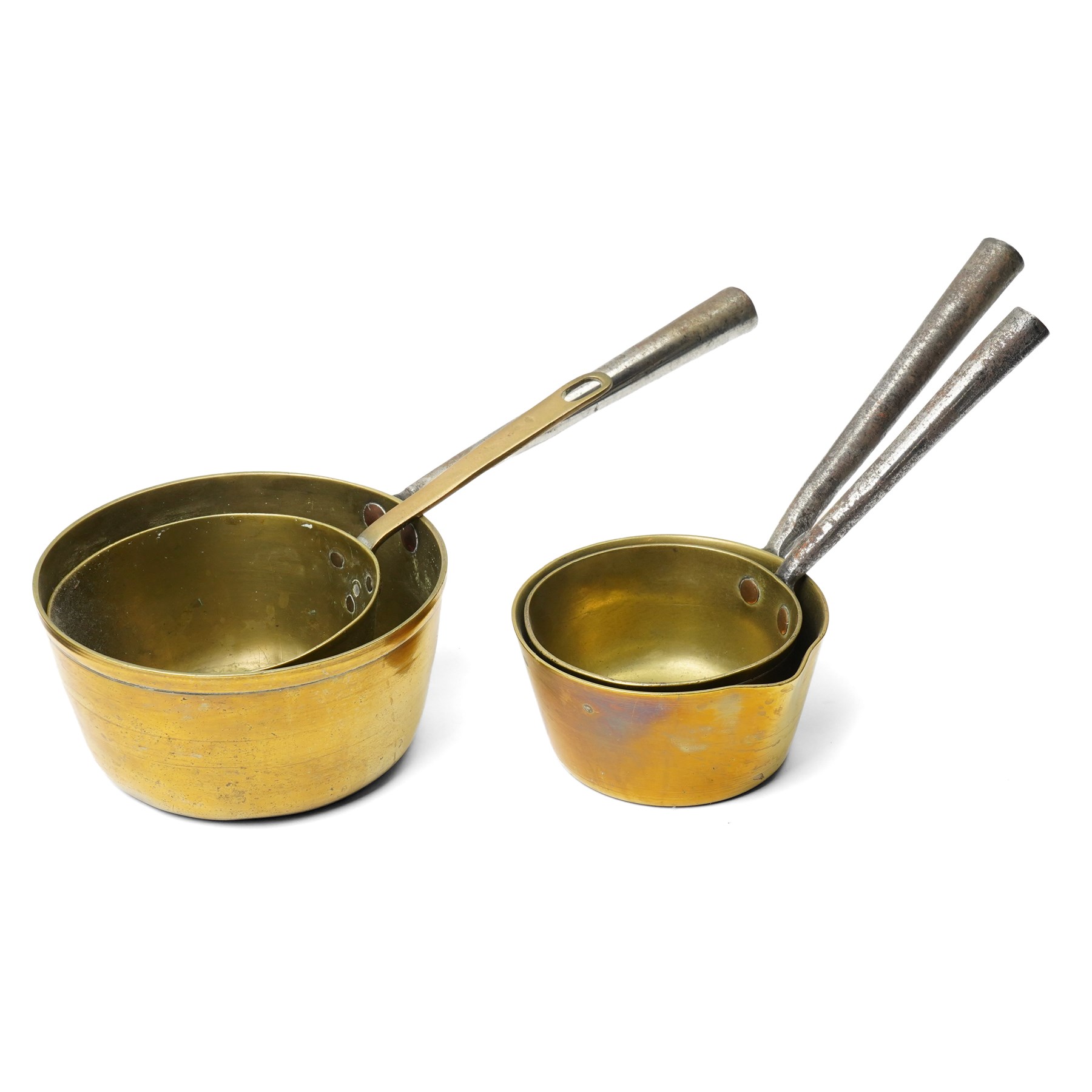 Four Victorian brass saucepans, largest 17cm, copper saucepan 19cm, copper pan and lid