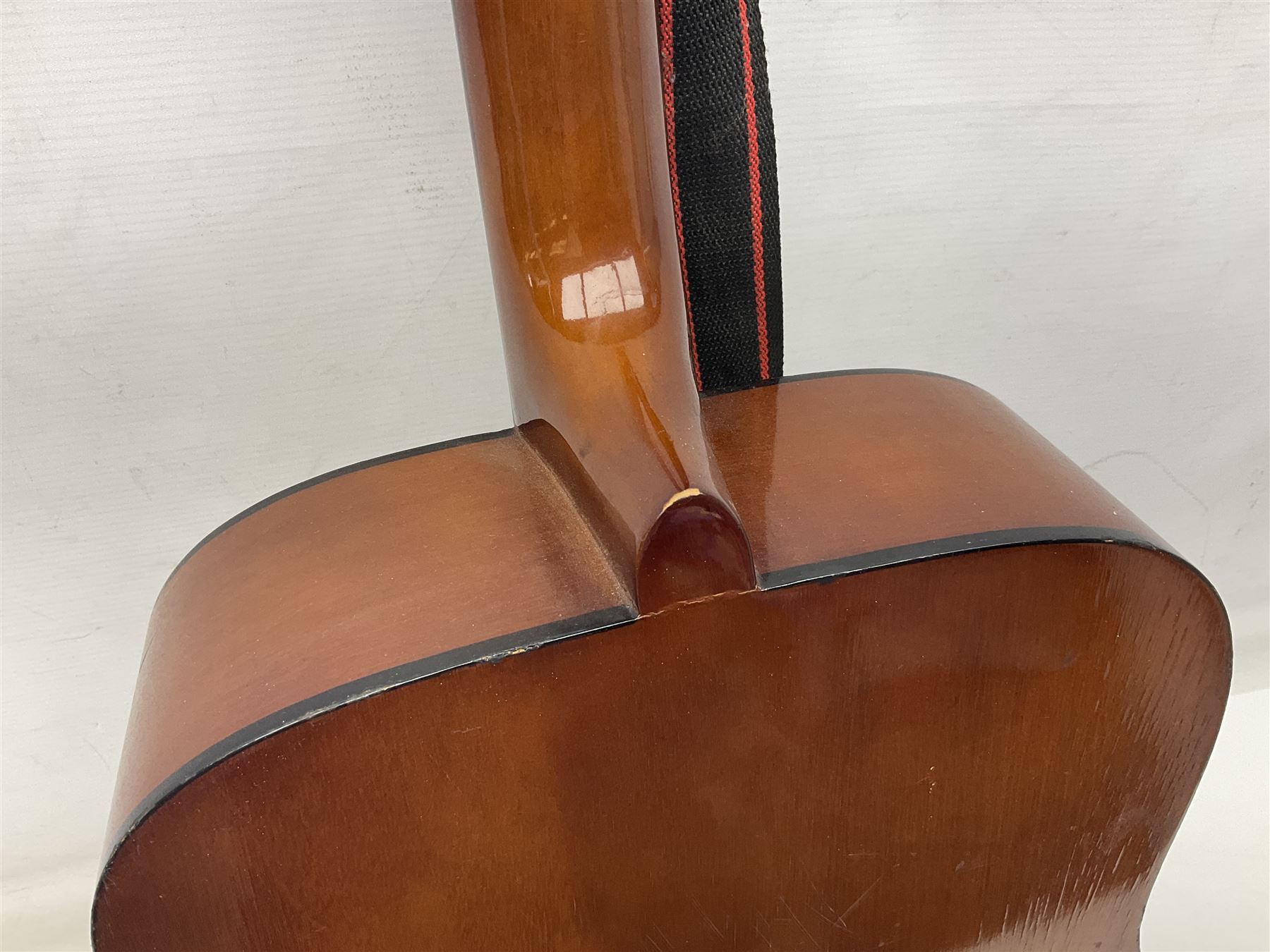 German Hoyer twelve-string acoustic guitar with metallic paper label L106cm; and Indonesian Yamaha F-310 acoustic guitar (2)