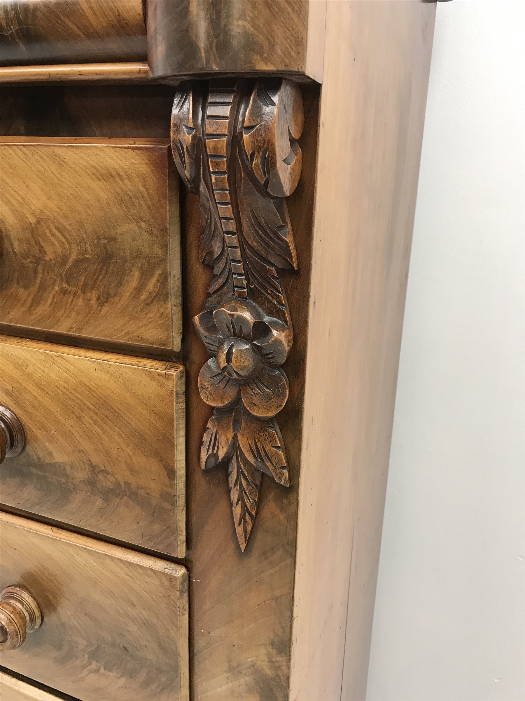 Large Victorian mahogany Scotch chest, single frieze drawer above six graduating drawers, turned supports, W125cm, H169cm, D57cm