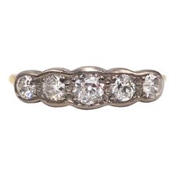 Early 20th century 18ct gold five stone old cut diamond ring, total diamond weight approx 0.50 carat