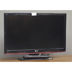 LG 22LD350-ZA.CEKGLA TV with remote control (This item is PAT tested - 5 day warranty from date of sale)  