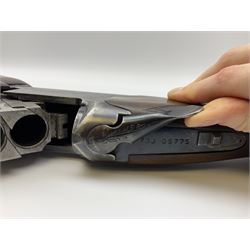 Browning B2 12-bore over-and-under double barrel boxlock ejector sporting gun, 67cm barrels with 2.75