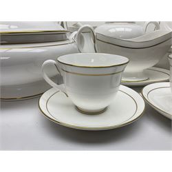 Royal Worcester Contessa pattern part tea and dinner service, to include teapot, milk jug, sucrier, seven cups and eight saucers, none dinner plates, twin handled tureen with lid, sauce boat etc, 