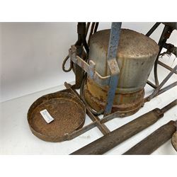 Blue and red painted gas powered bird / pest scarer, bearing label 'Exid bird & pest scarer, imported by C.R.E.A.C.O Hadleigh, Essex', , copper and brass Cymag gas hand pump, three eel spears and a set of badger tongs. Auctioneer's Note: These traps are sold as artefacts for ornamental purposes only as the use of some of them is illegal.