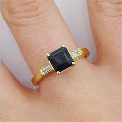 18ct gold three stone princess cut sapphire and baguette cut diamond ring, stamped 750, sapphire approx 1.10 carat