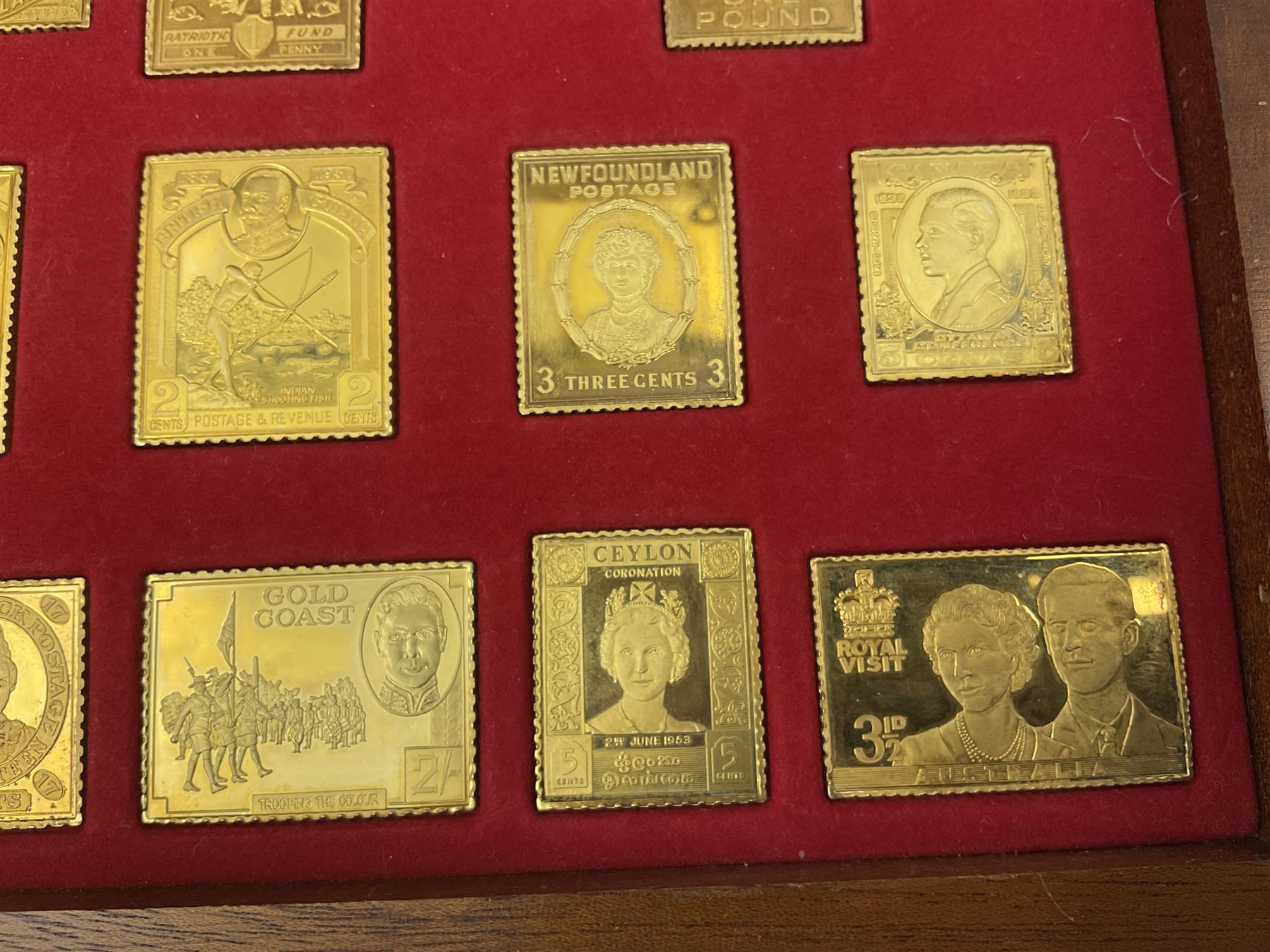 Danbury Mint sterling silver hallmarked stamp ingot set of twenty-five, housed in a fitted wooden case