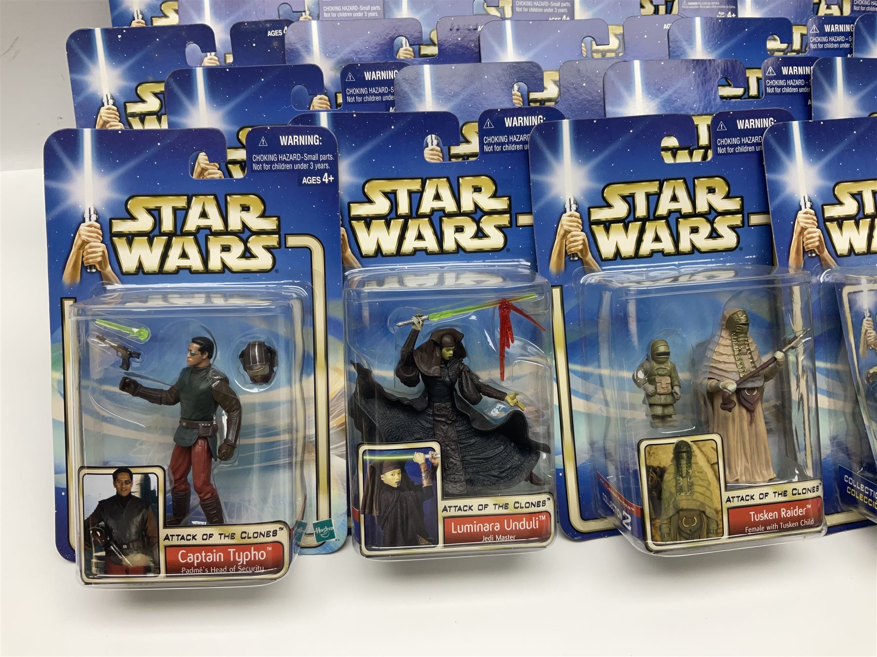 Star Wars - Attack of the Clones - thirty-two carded ac | Toys