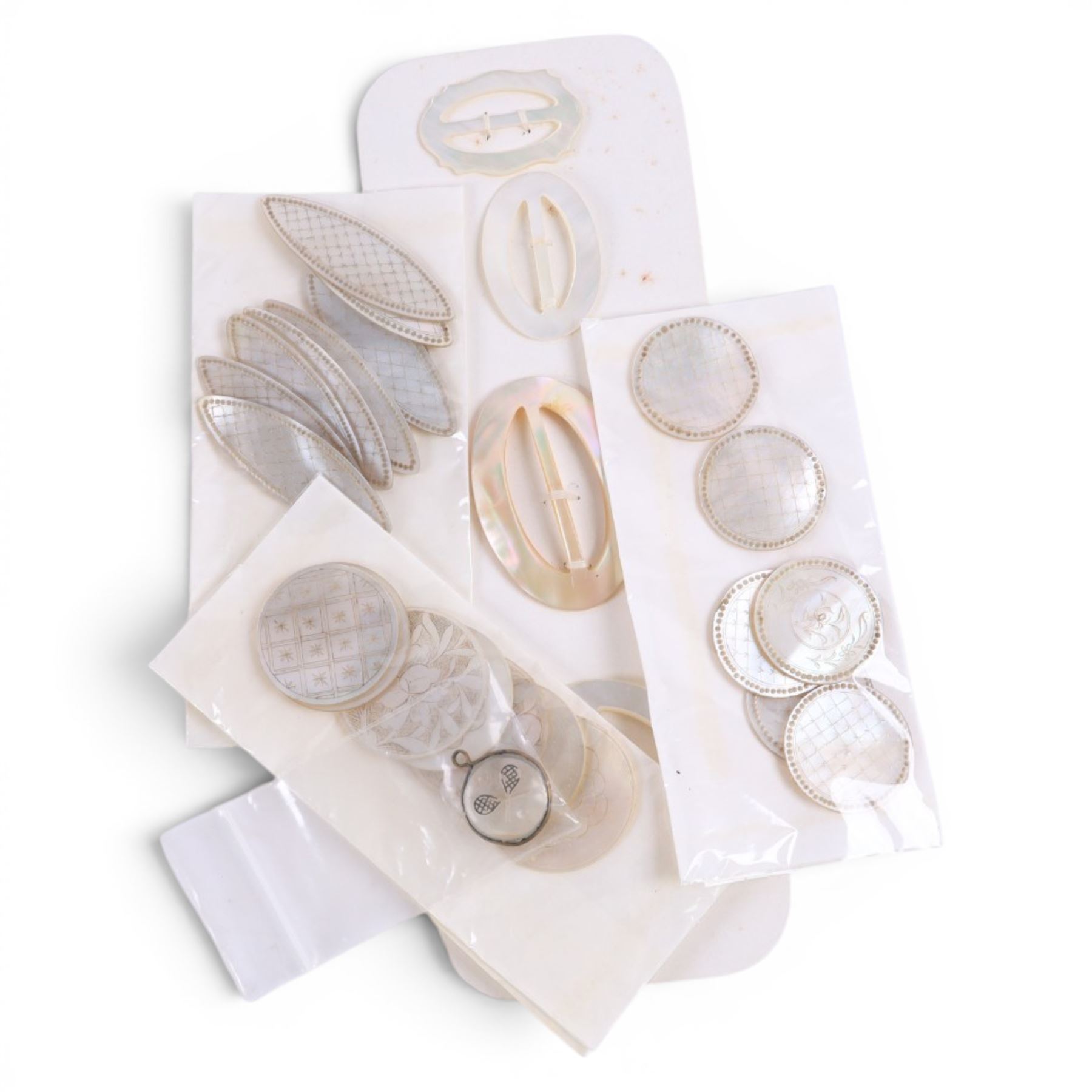 Jewellery box and contents, including 9ct gold cufflink (and an unmarked matched example), silver vesta case, mother of pearl gaming tokens, etc