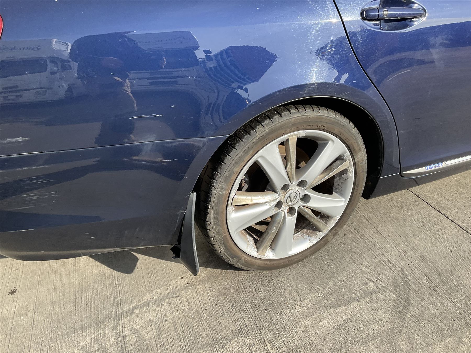 Lexus GS 450h saloon car, 3.5 SE-L, 4 door, CVT Auto
Year: 2011, June
Colour: Blue
Mileage: 52,500 approx.
Fuel: Petrol Hybrid
MOT Exp: 10th October 2024
Reg: SM11 XJA
V5: No

For sale by instruction from a local estate
Buyers Premium 10% plus VAT (12% inc.)