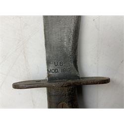 US Model 1910/17  Machine Gunners Bolo knife, the 26.5cm curving steel blade marked 'US MOD 1917 PLUME PHILA 1918'; in webbing covered steel scabbard with leather chape marked 'Brauer Bros 1918' L40.5cm overall (with photocopy of modern reference material)