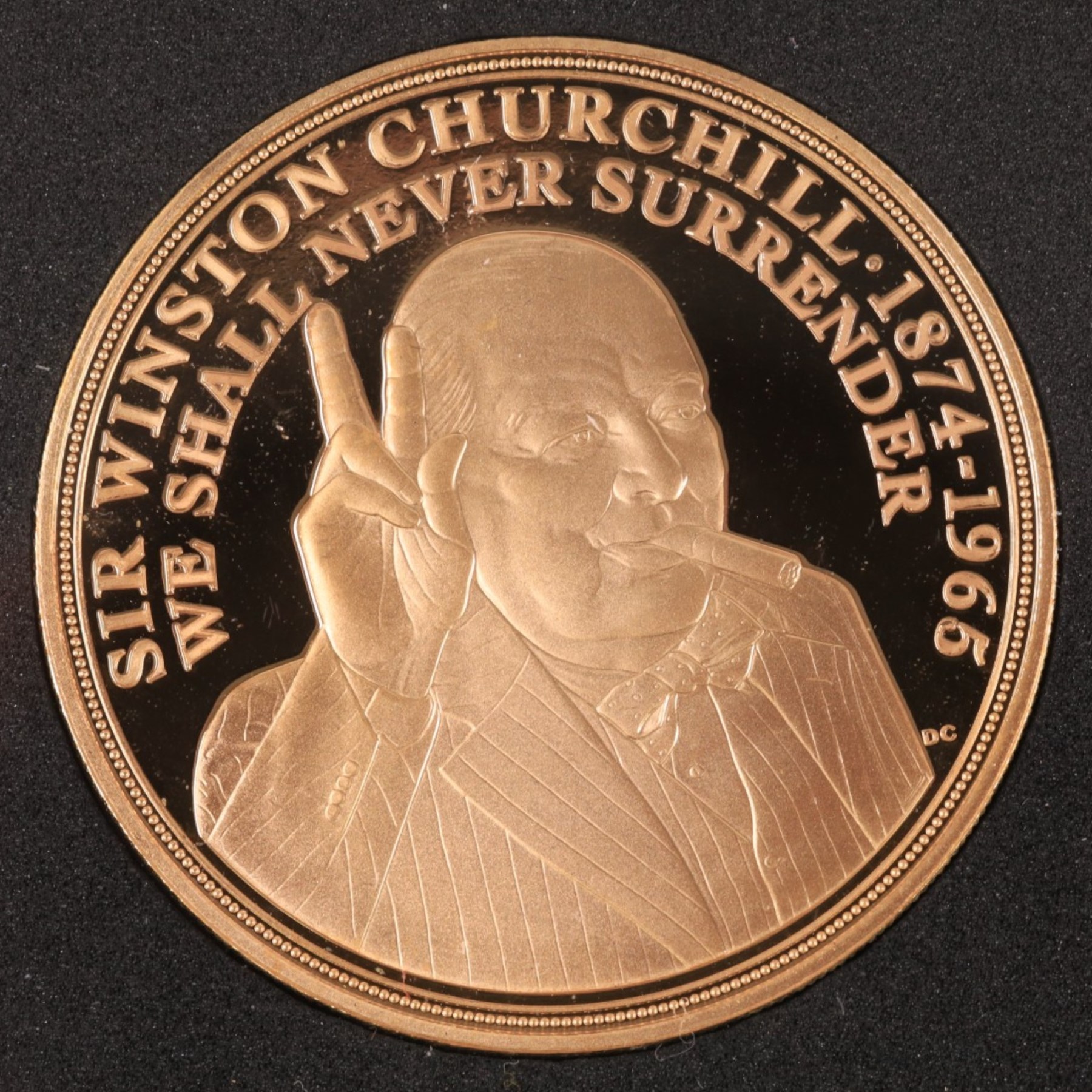 Queen Elizabeth II Gibraltar 2020 'The Greatest Briton' gold proof quintuple sovereign coin, issued by The London Mint Office, cased with certificate