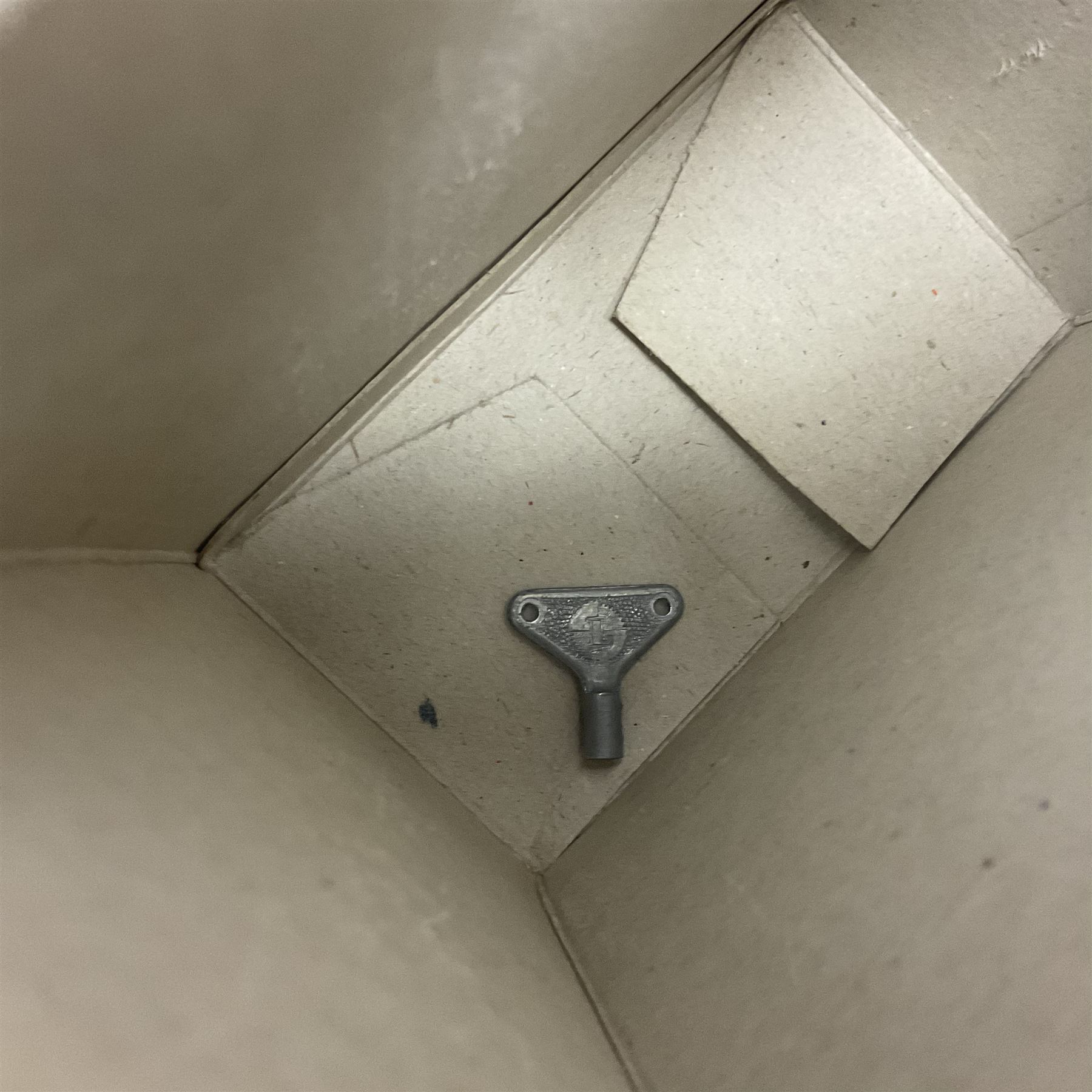 Twenty six tinplate models to include Ferris Wheel and Performing Circus Elephant, marked JW, further similar examples such as Duck on a Bike, Clown on Roller, Carousel; Popeye Tin Speedboat; Looney Tunes Wind Up Cars and Express Train; various international examples, MS107 Jumping Bambi, Pop Pop Boat, jumping frogs, pecking chickens etc; both boxed and loose