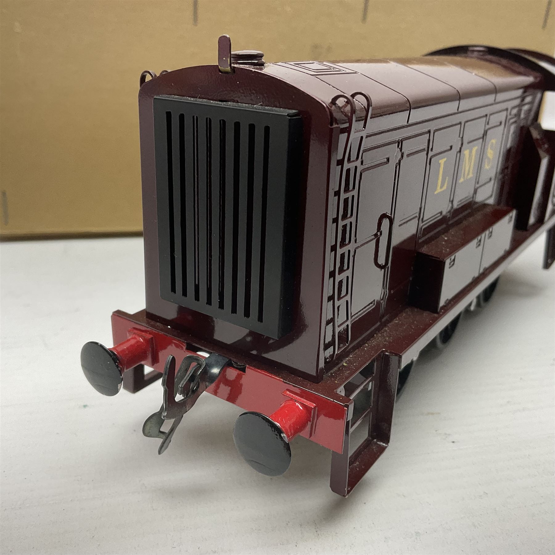 Ray Cooper '0' gauge - Directory Series LMS 0-6-0 diesel shunting locomotive No.7098; in plain brown box with RAC label and instructions