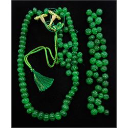 Large single strand earth mined emerald bead necklace, approx 1100 carat