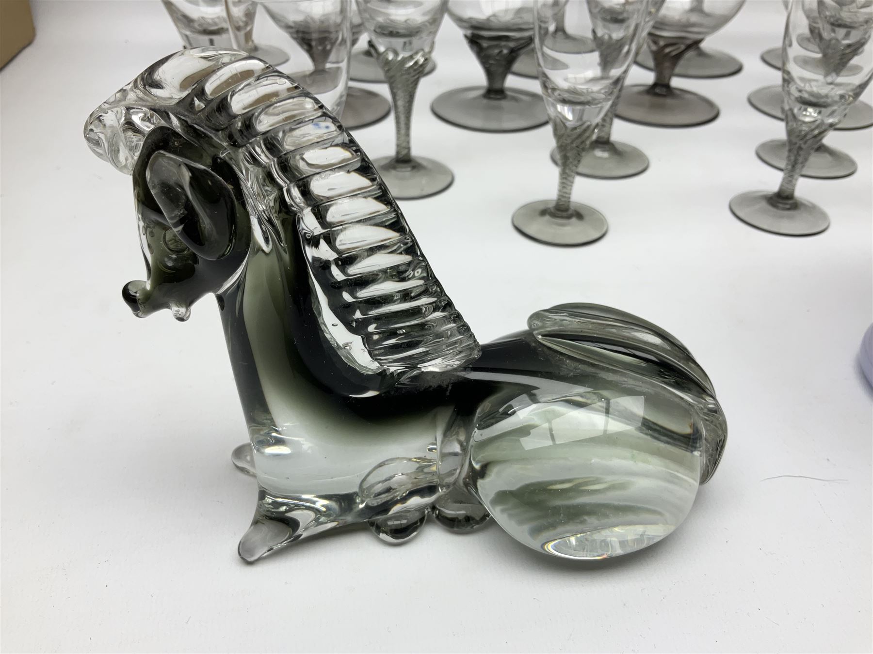 Murano glass figure of a recumbent horse, Murano Lavorazione purple and pink flower, and quantity of matching drinking glasses