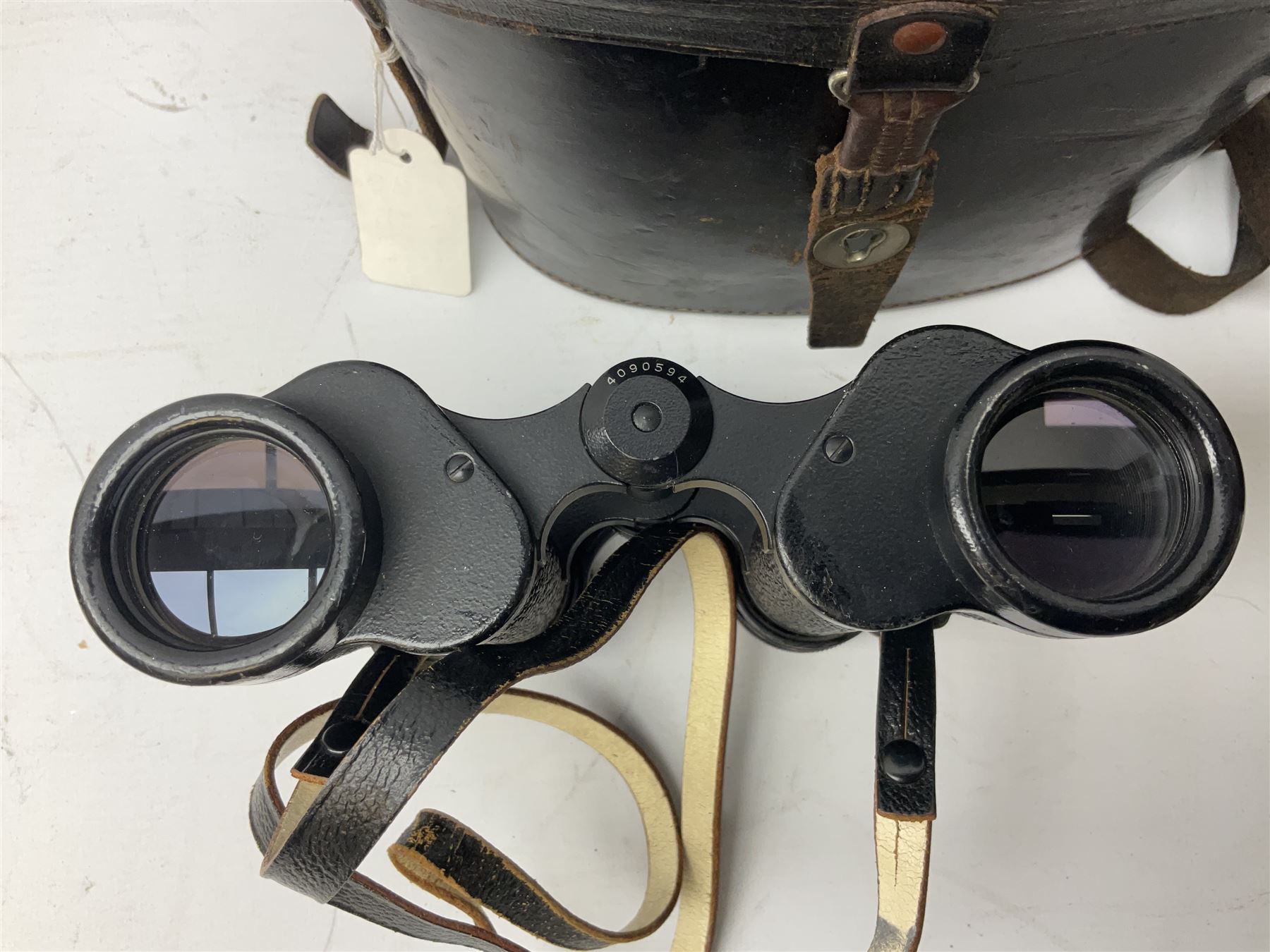 Three pairs of Carl Zeiss Jena binoculars, Jenoptem 10x50W, Jenoptem 8x30W and Jenoptem 10x50, all cased (3)