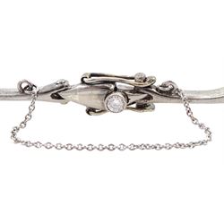 18ct white gold emerald and round brilliant cut diamond link bracelet