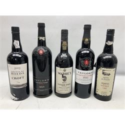 Mixed port, comprising Warre's 1977, vintage port, Quinta do Estanho, 1997, vintage port, Croft Quinta da Roeda, 2002, vintage port, Taylors, 1994, port and Taylors 2015, port, various contents and proof (5)