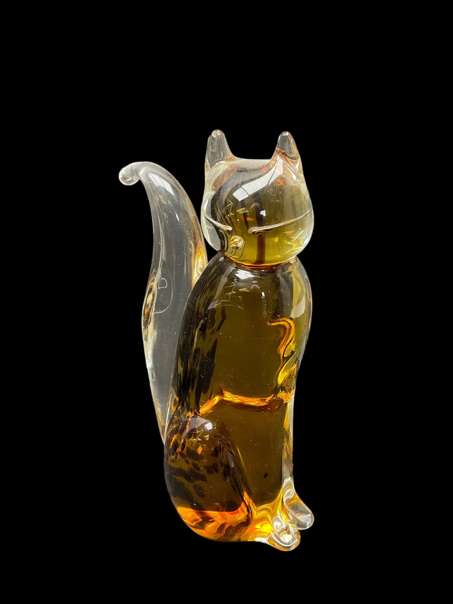 Murano glass cat and figure ina hat, together with tow valletta glass paperweights and bird glass paperweight, cat H20cm 