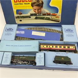 Hornby Dublo - three-rail EDP12 passenger train set with Duchess Class 4-6-2 locomotive 'Duchess of Montrose' No.46232 and tender, two coaches, spanner and track, boxed.