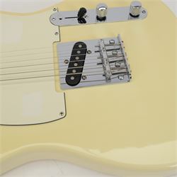 2004 Fender Telecaster electric guitar, with cream body, made in Corona California USA, L97cm