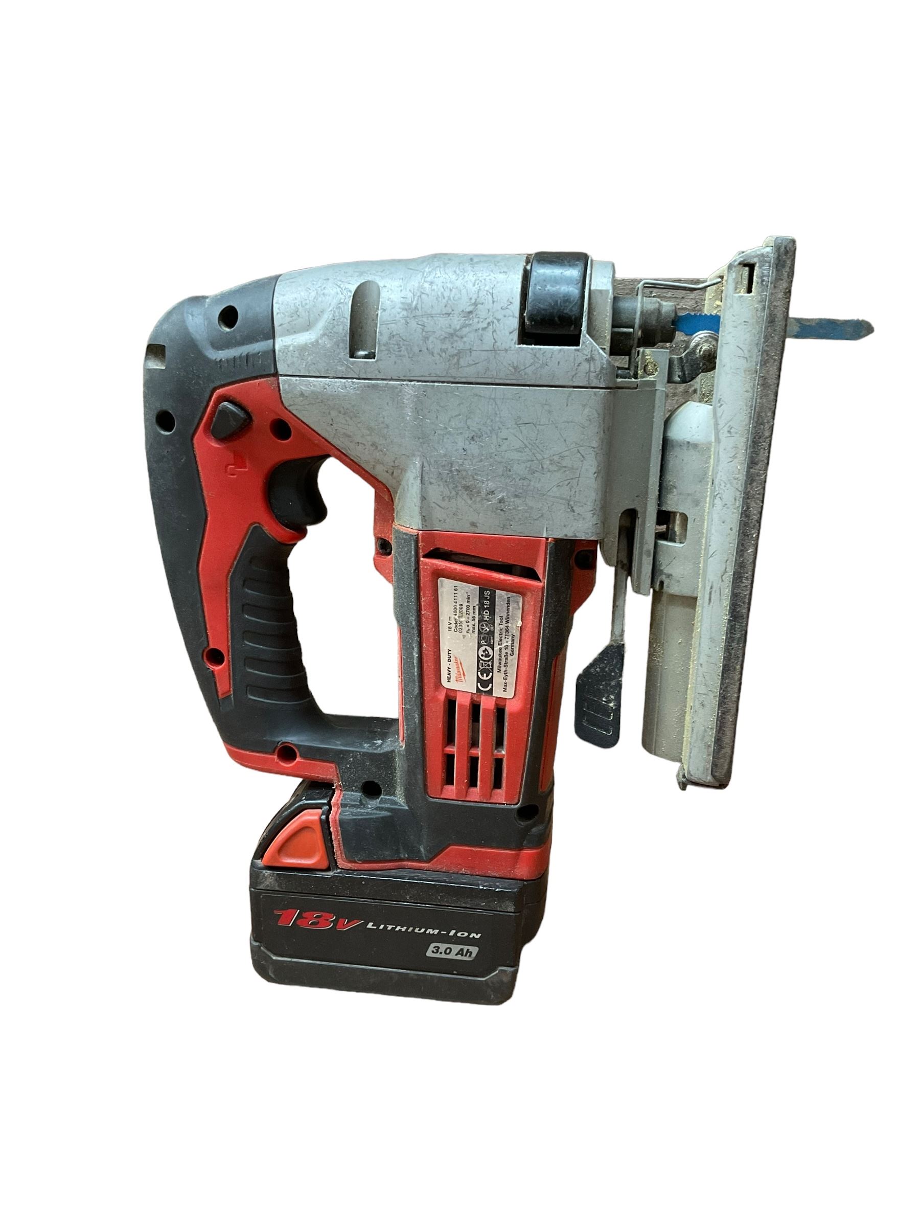 Milwaukee HD 18 JS cordless jigsaw with battery , no charger - THIS LOT IS TO BE COLLECTED BY APPOINTMENT FROM DUGGLEBY STORAGE, GREAT HILL, EASTFIELD, SCARBOROUGH, YO11 3TX