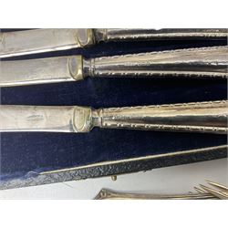 Group of silver to include cased set of six silver handled knives hallmarked Birmingham 1921 by Raeno Silver Plate Co, three hallmarked napkin rings etc together with silver plated and other metalware etc