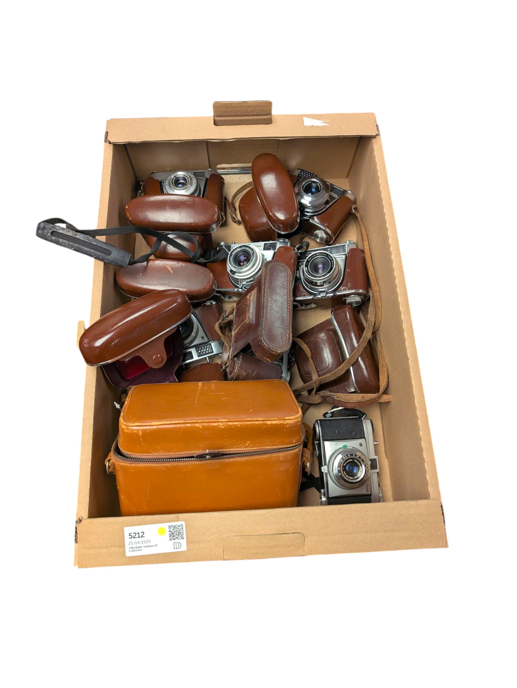 Eight Kodak Retinette cameras and similar, including IA, IB, IIIS models, most in leather cases