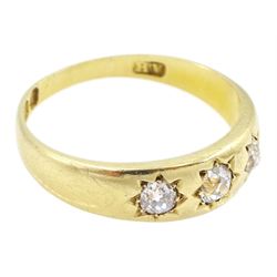 Victorian 18ct gold gypsy set, three stone old cut diamond ring, London 1894, total diamond weight approx0.35 carat