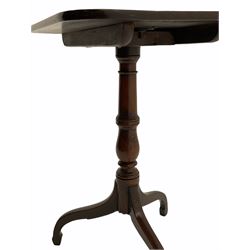George III mahogany tripod table, rectangular tilt top with rounded corners, turned column on three splayed supports