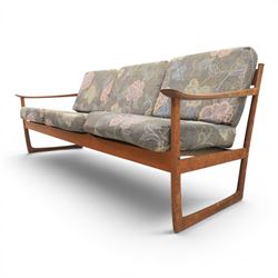 Peter Hvidt and Orla Mølgaard for France and Son - mid-20th century model FD130 teak framed three seater settee, foliate design loose cushion 