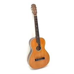 Melodija Menges vintage Parlour guitar 