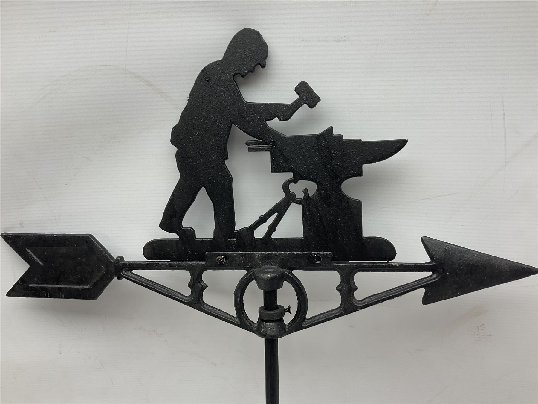 Ridge mounting weathervane with Blacksmith finial, H62 