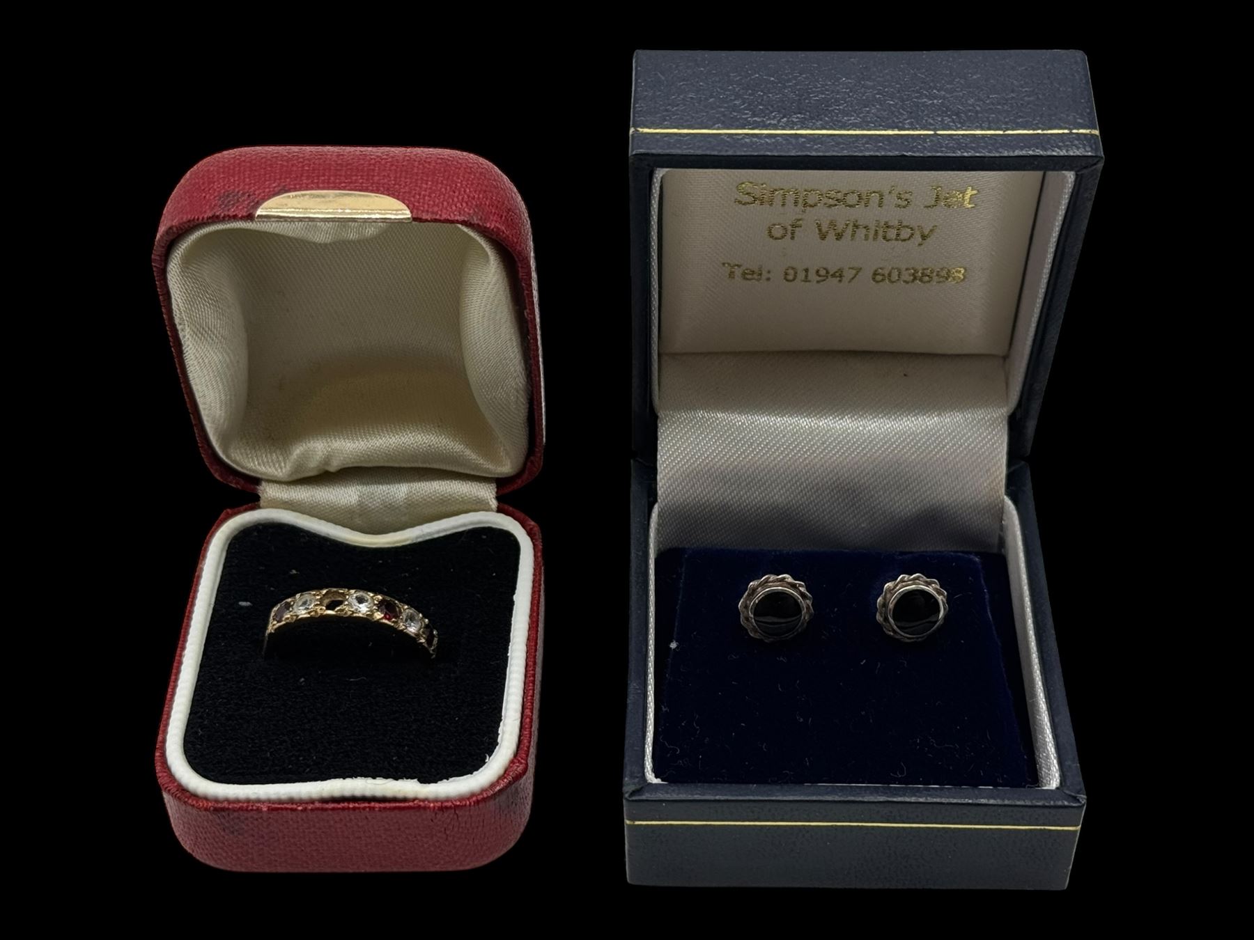 9ct gold opal pendant necklace, 9ct gold paste ring and a pair of silver Whitby jet earrings