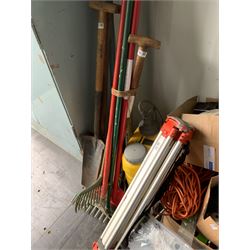 Tool racking, fire extinguishers, gas, loft ladder, garden tools, tripod, burner and other tools - THIS LOT IS TO BE COLLECTED BY APPOINTMENT FROM DUGGLEBY STORAGE, GREAT HILL, EASTFIELD, SCARBOROUGH, YO11 3TX